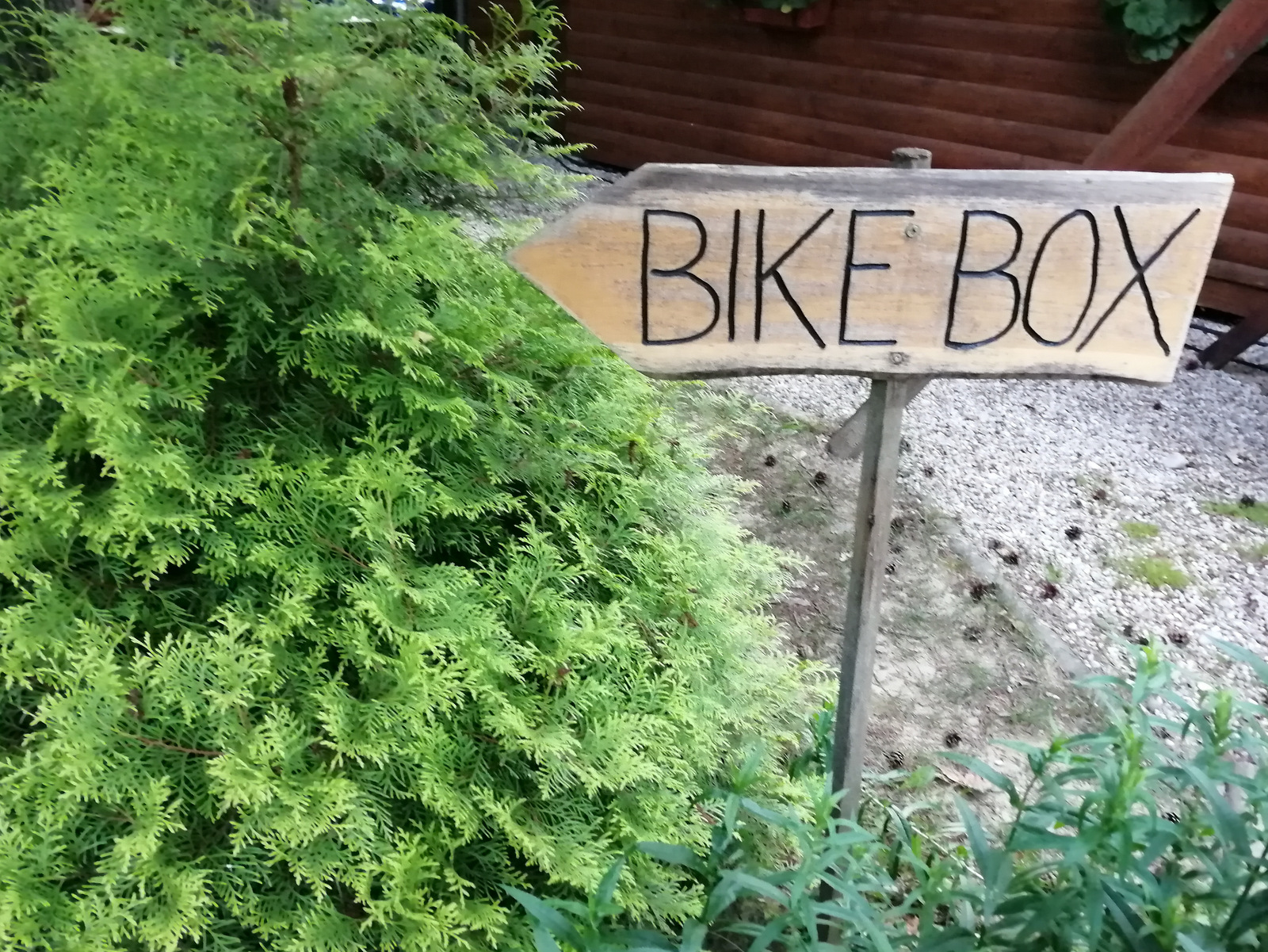 Bukovniško jezero bike box
