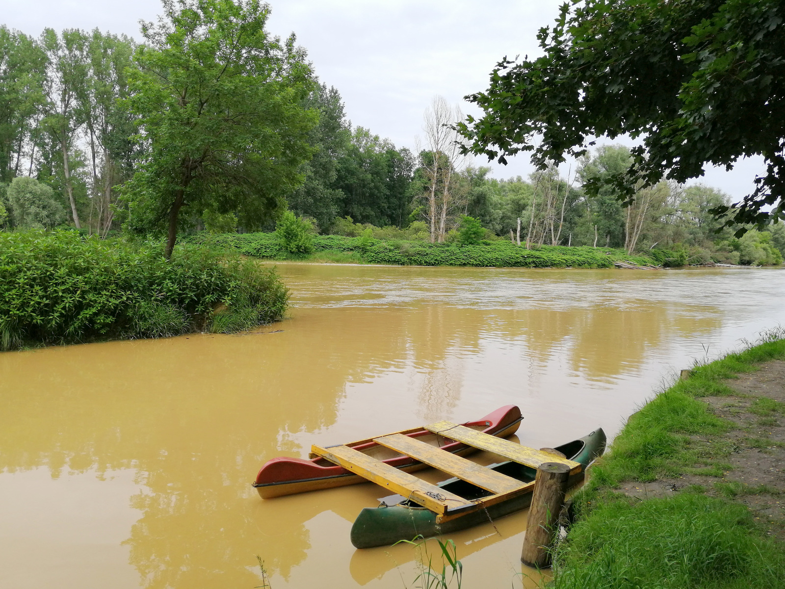 Pot po Razkriškem kotu